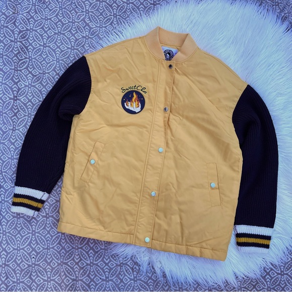 I Love Choc Hong Kong Yellow & Black Jacket S 160/84 A - Picture 1 of 5